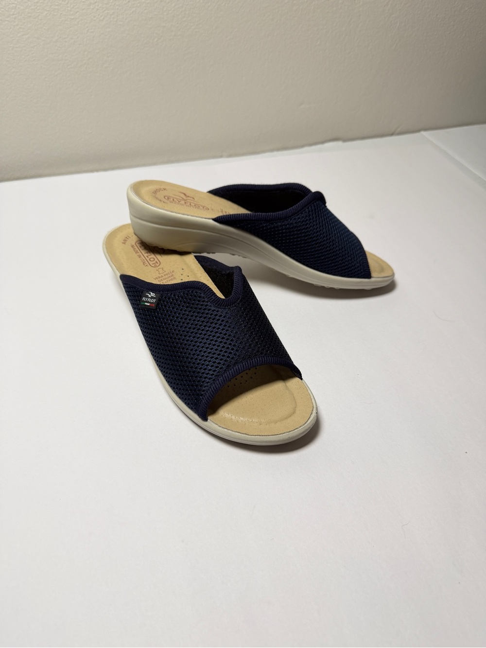 Fly Flot Navy Mesh Slide Sandals EU 39 Leather Footbed Low Wedge Made in Italy